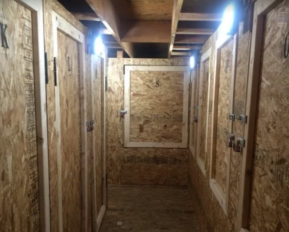 Big 10 Storage 788 Vella Road Palm Springs, CA 92264